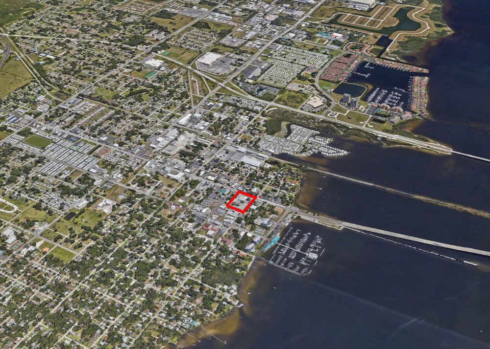 Thornton Site: 405 8th Ave W, Palmetto, FL 34221